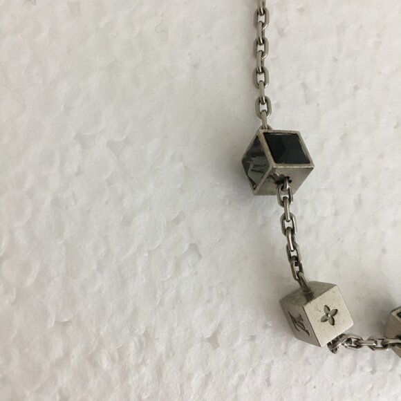 Louis Vuitton Crystal Gamble Station Bracelet 8" 100% Authentic Silver-Tone - Picture 3 of 9